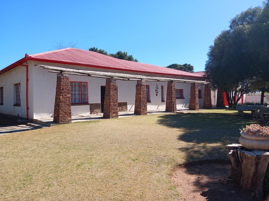 5 Bedroom Property for Sale in Tarkastad Eastern Cape
